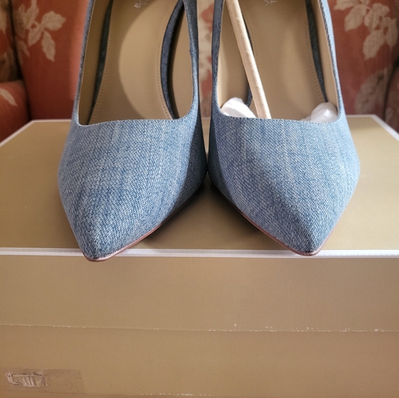 Michael Kors Denim Blue Heels Pumps NWT 10 - Picture 6 of 8